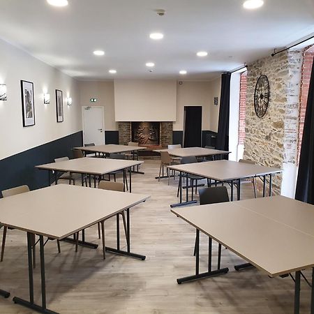 Hotel Restaurant Les Voyageurs Montaigu-Vendee Εξωτερικό φωτογραφία