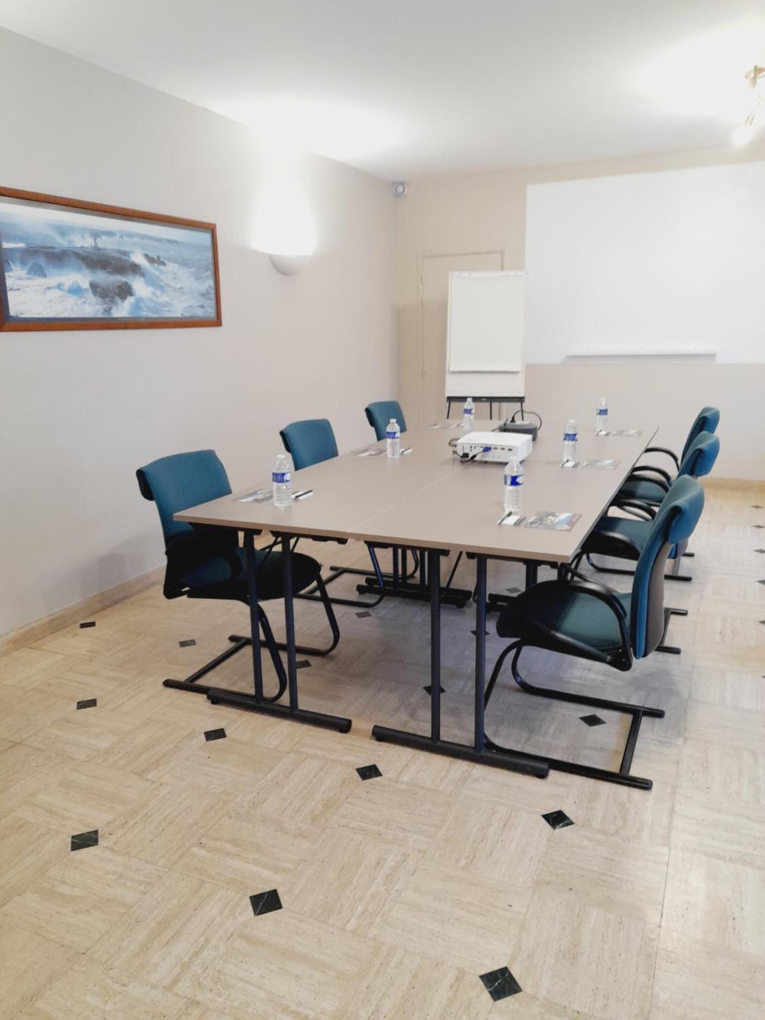 Hotel Restaurant Les Voyageurs Montaigu-Vendee Εξωτερικό φωτογραφία