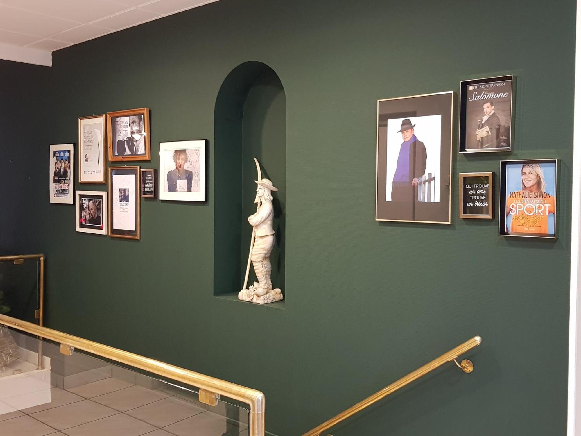 Hotel Restaurant Les Voyageurs Montaigu-Vendee Εξωτερικό φωτογραφία